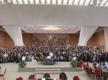 XVI Ordinary General Assembly of the Synod of Bishops to the People of God